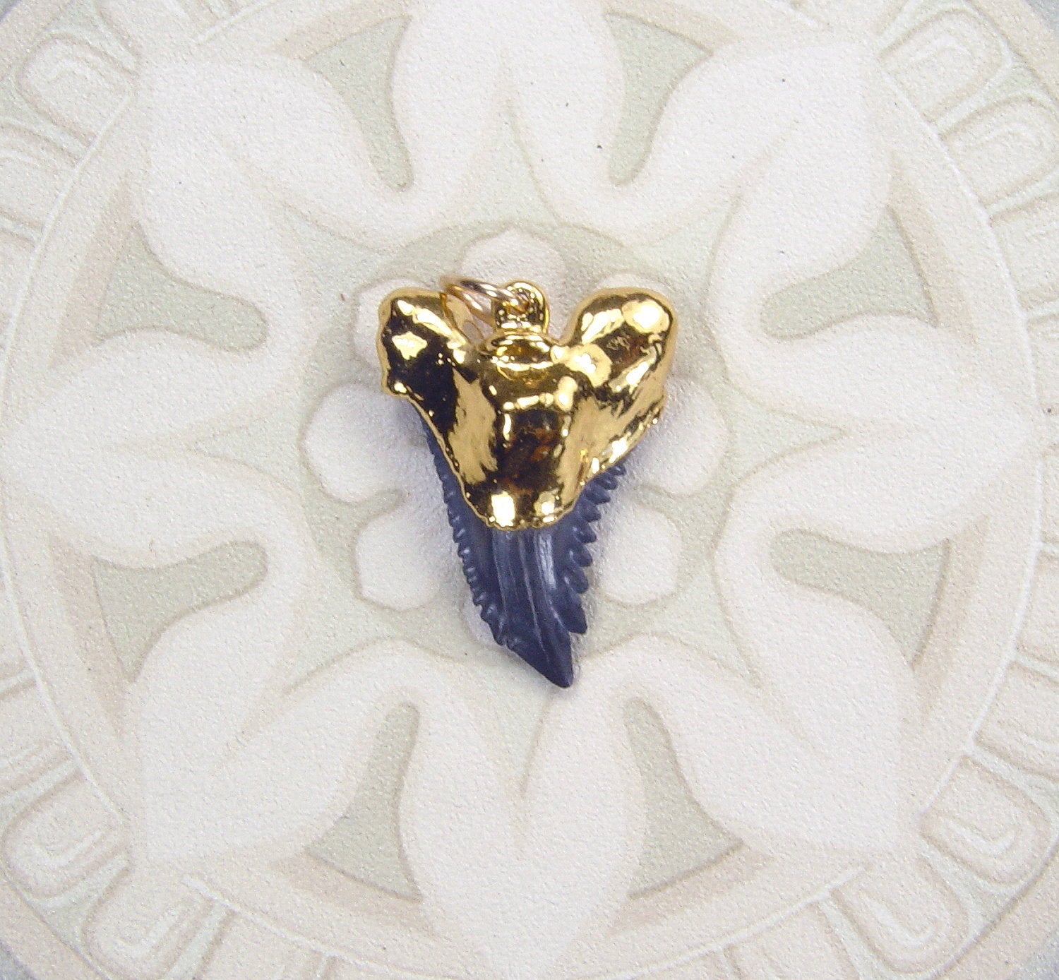 Fossil Shark Tooth Pendant/Shark Tooth Jewelry