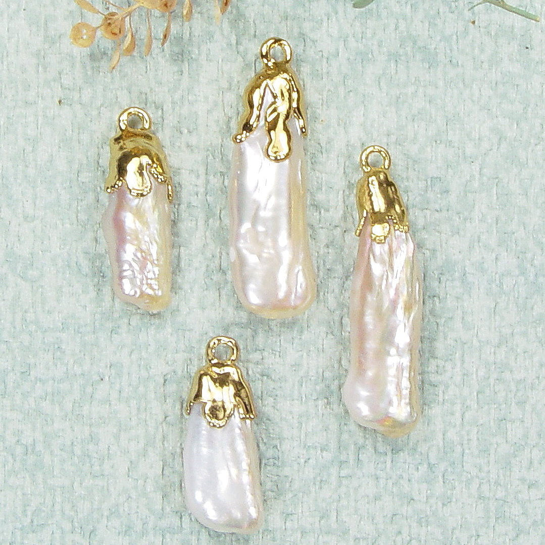 Quantity Discount: Pearl Drop Pendants