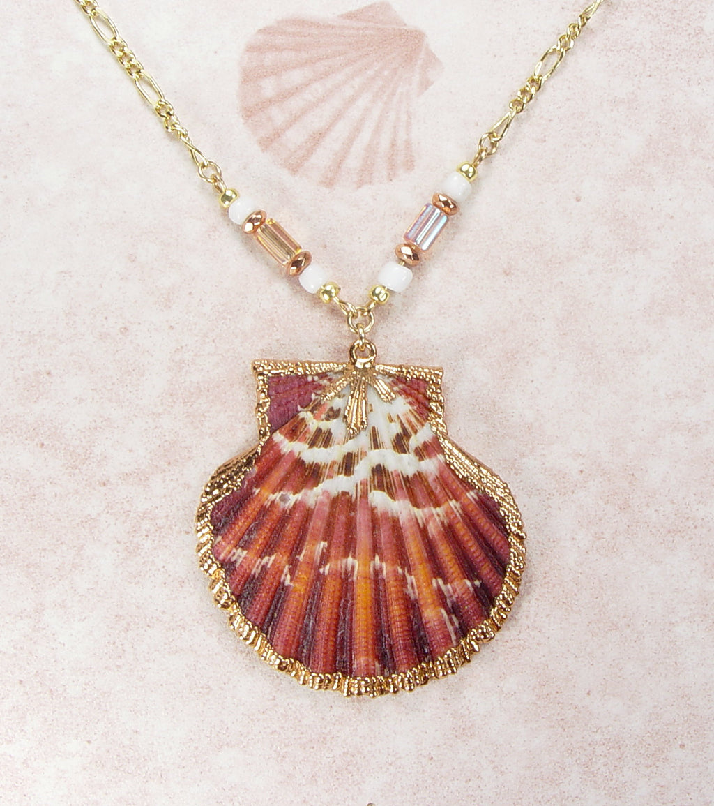 Royal Cloak Scallop Shell Necklace with Accent Beads & Rose Gold Trim