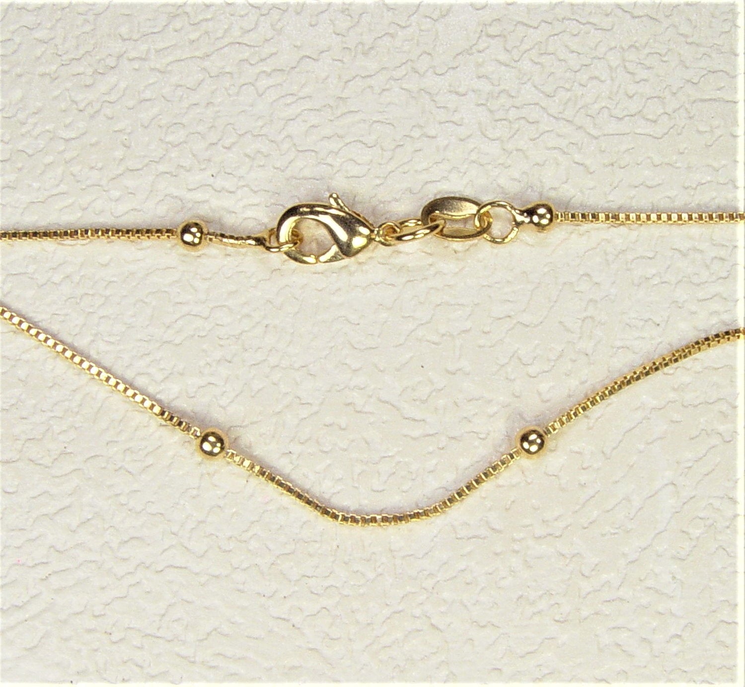 (B1)  Gold-Filled Light Box Chain with Accent Beads